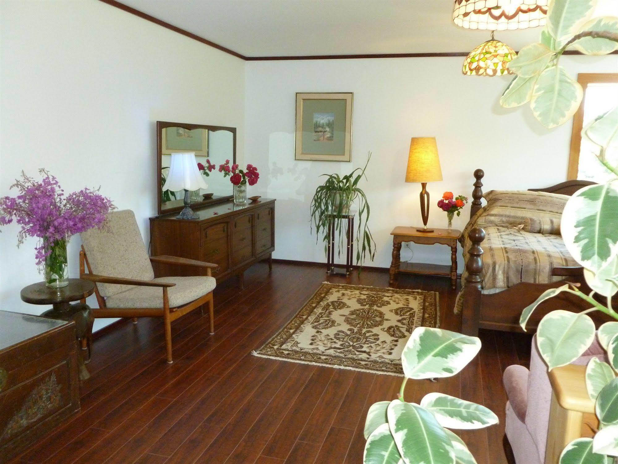Harrison Hammond House Farmstay Harrison Mills 외부 사진