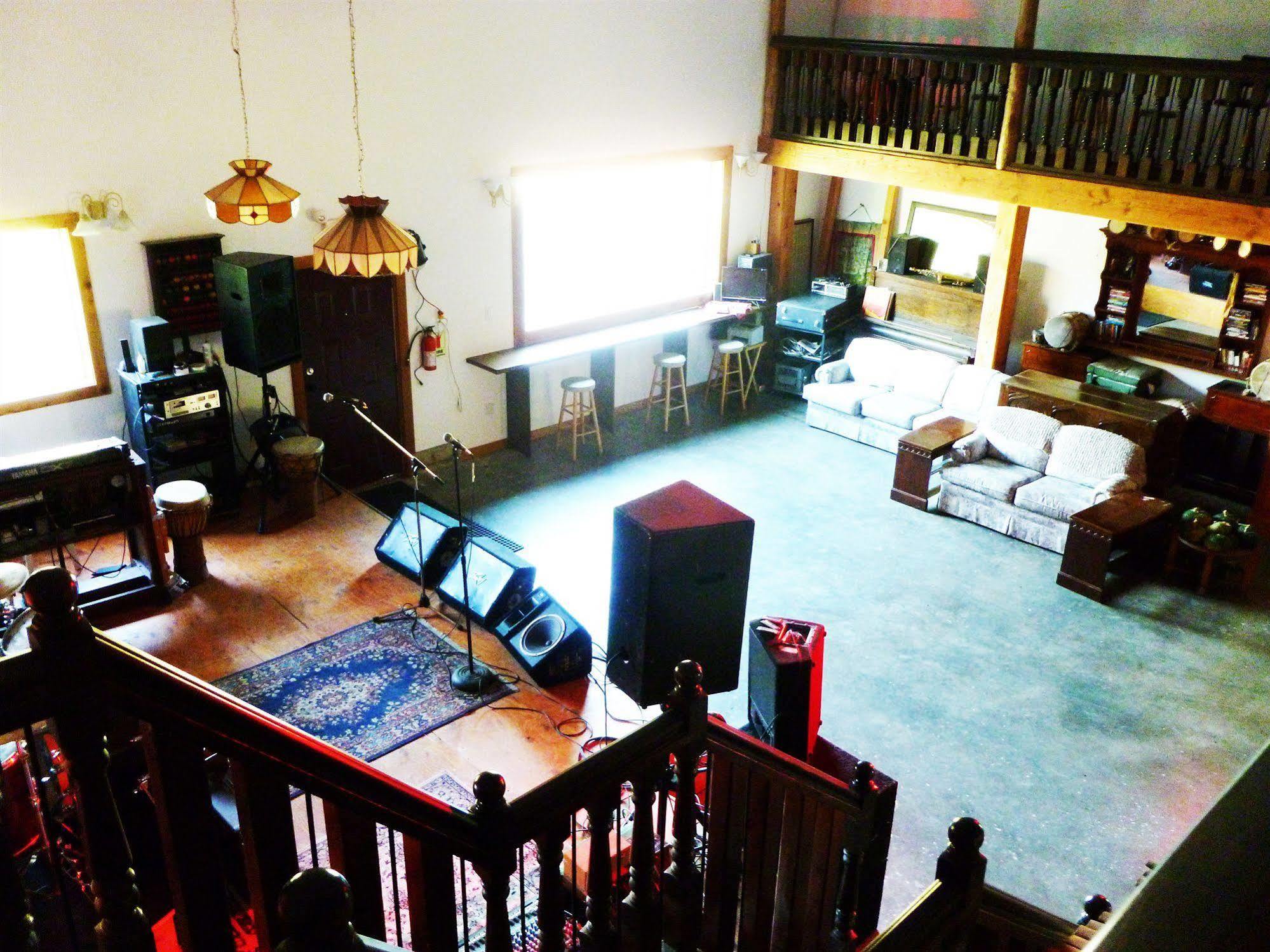 Harrison Hammond House Farmstay Harrison Mills 외부 사진